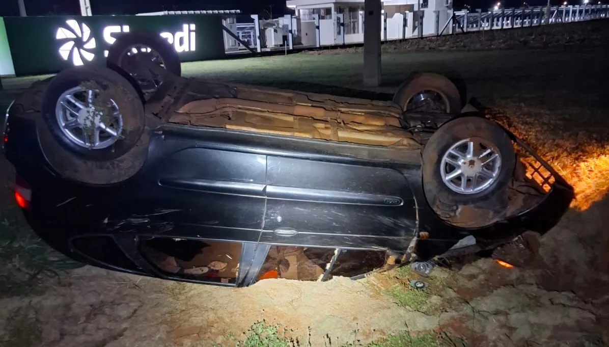 Colisão traseira na PR-182 deixa passageiro ferido em Palotina
