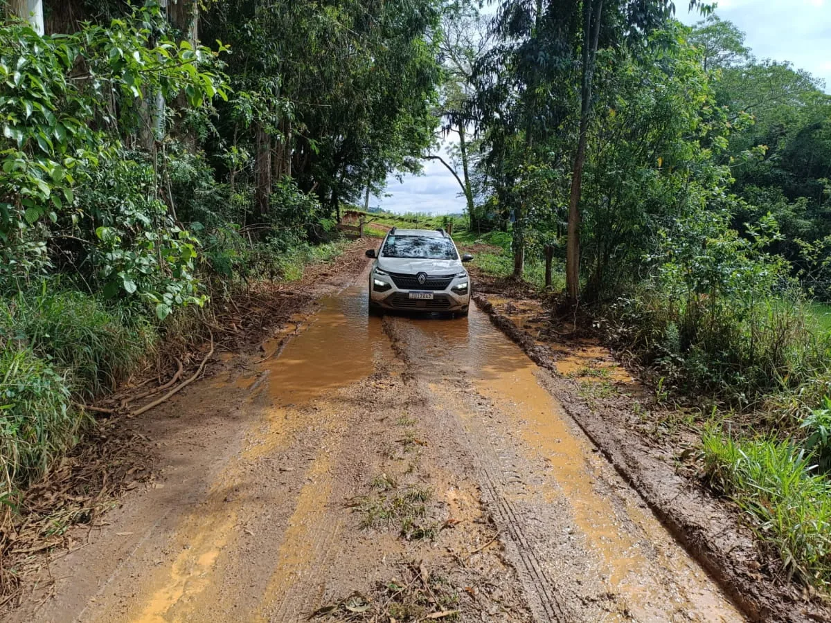 Vereador Eliel Zimmermann cobra providências da Prefeitura por situação crítica em estradas rurais de Cantagalo