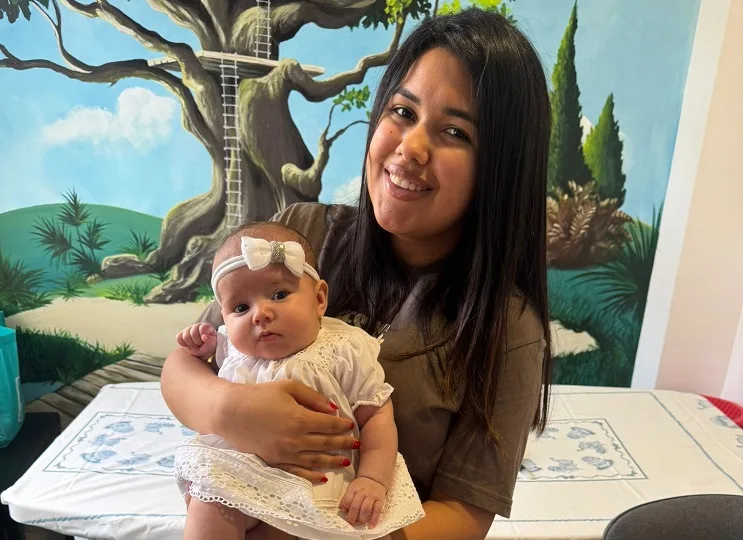 Larissa comemora o aniversário em Portugal