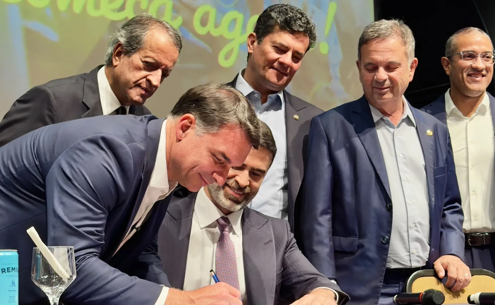 Luís Felipe Cunha se filia ao PL e prepara chegada ao Senado em 2027