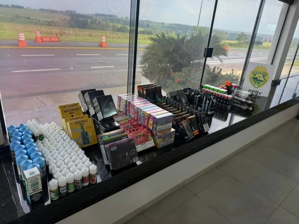 Rotam apreende 470 cigarros eletrônicos e essências durante fiscalização na PR-323