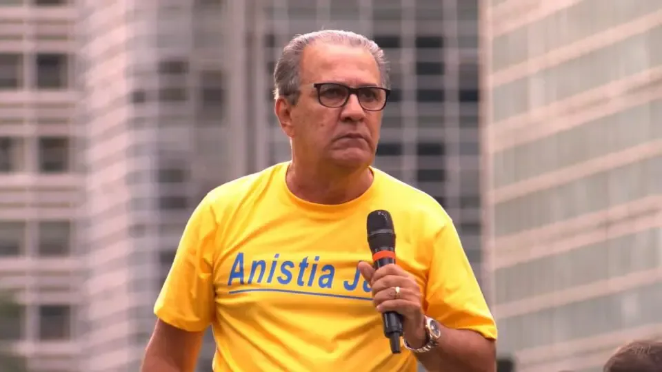 Fachin arquiva ações sobre Malafaia e Eduardo Bolsonaro no inquérito das fake news