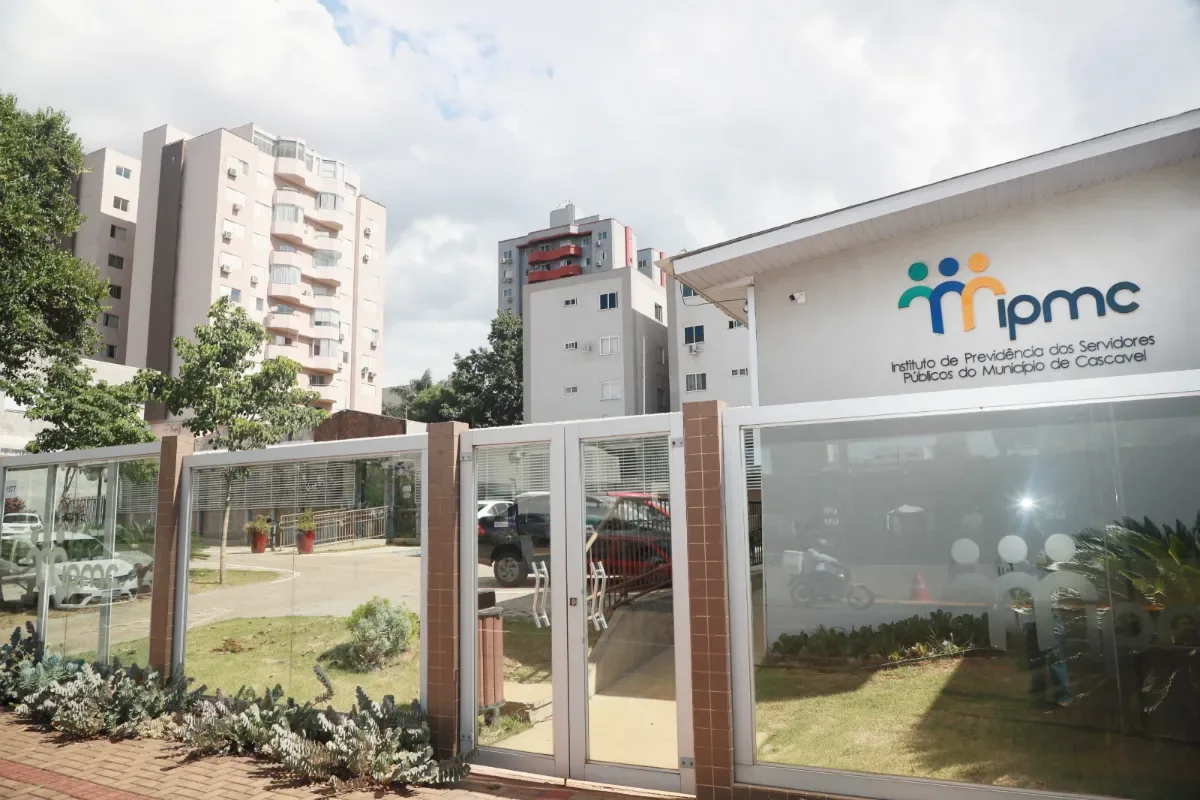IPMC suspende pagamento de 18 beneficiários que não fizeram recadastramento em Cascavel