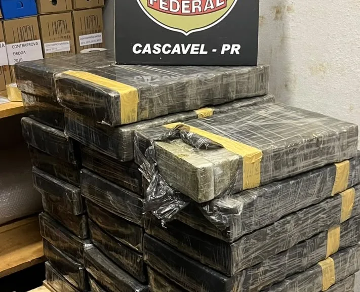 PF apreende 258,9 quilos de maconha e prende suspeitos de tráfico no Oeste do Paraná