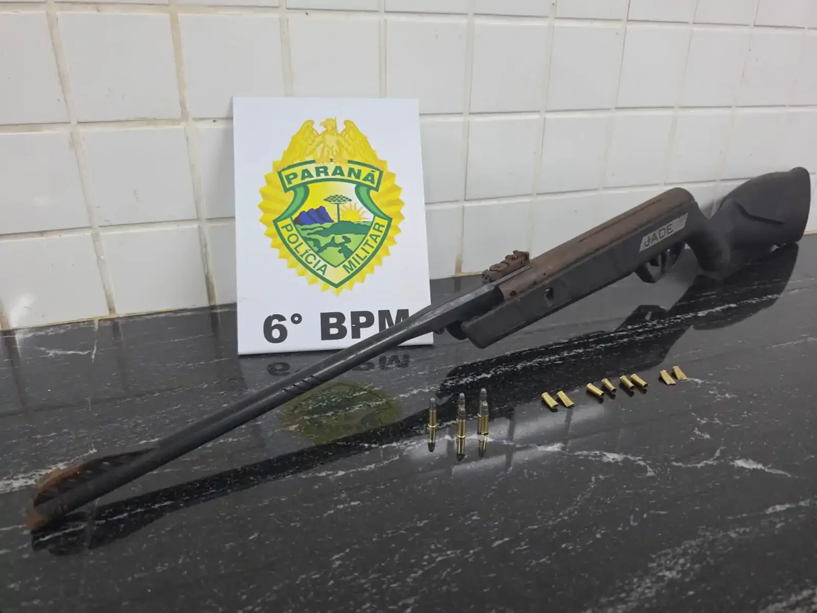 Homem é preso após disparos de arma de fogo em via pública em Cascavel