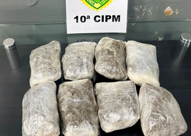 Homem é preso com 2,1 kg de skunk durante abordagem na BR-277, em Laranjeiras do Sul