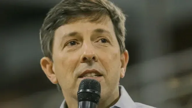 Fundador do Novo, João Amoêdo declara apoio à reeleição de Lula e critica Bolsonaro