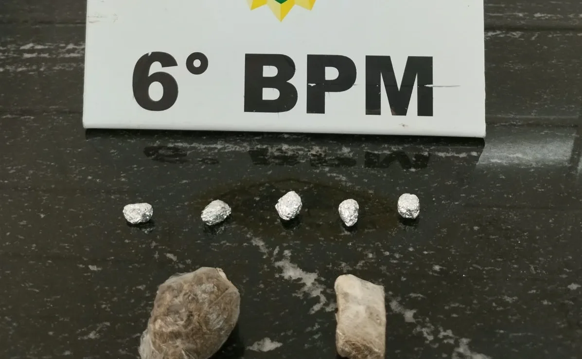Quatro pessoas são presas por suspeita de tráfico de drogas em Cascavel